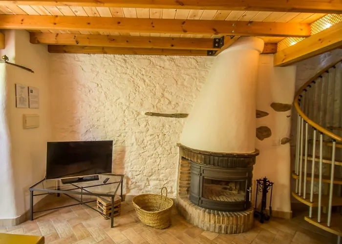 Casa Con Encanto En Alajar